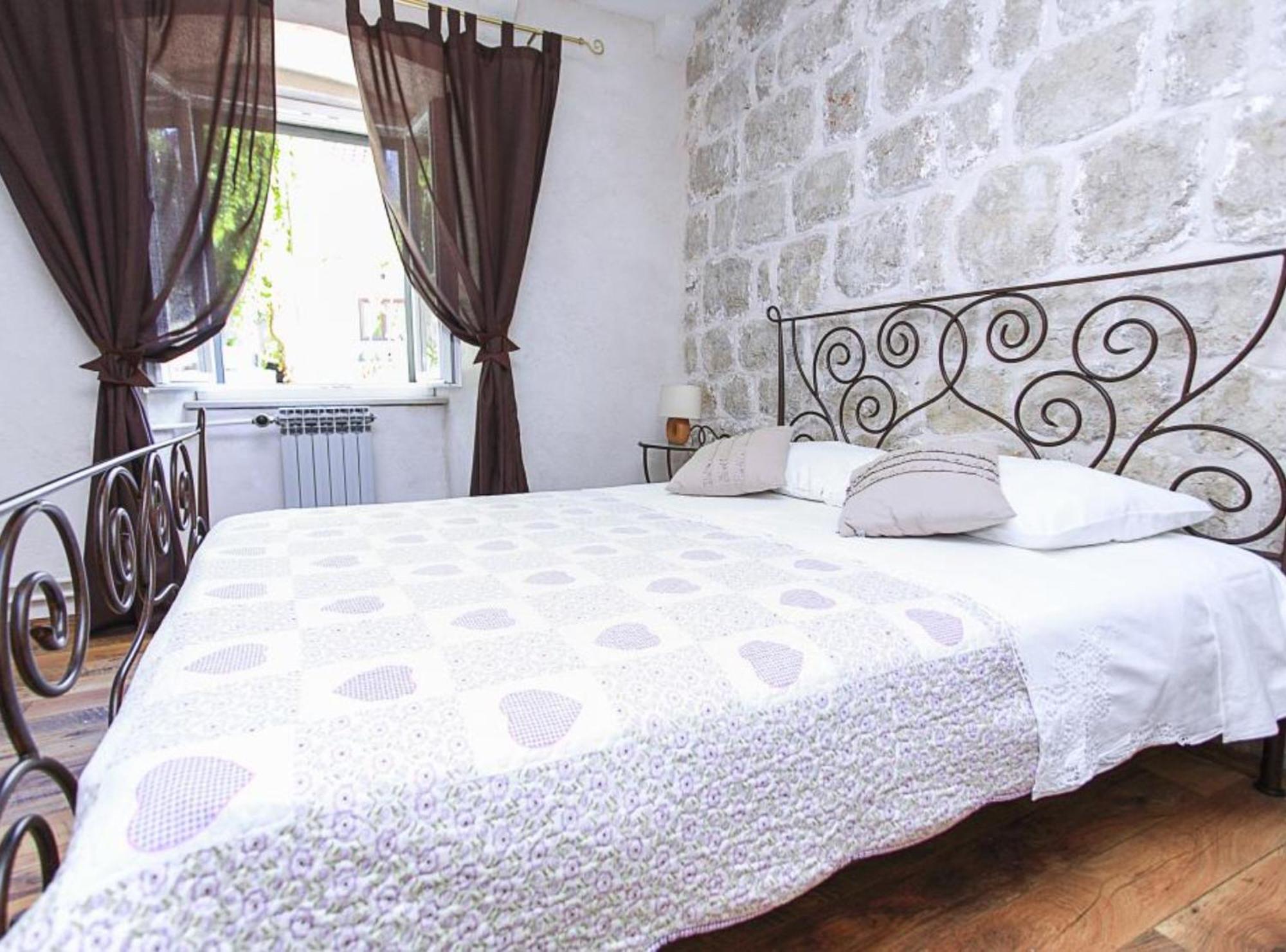 Apartment & Rooms Savonari Orasac Exterior photo